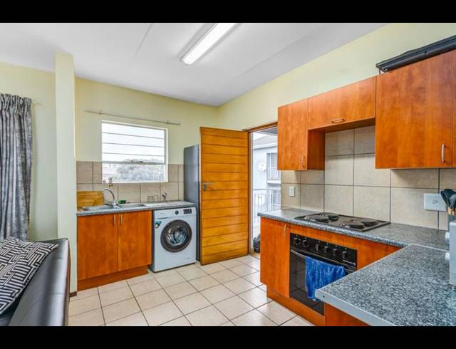 1 BEDROOM PROPERTY TO RENT IN FERNDALE